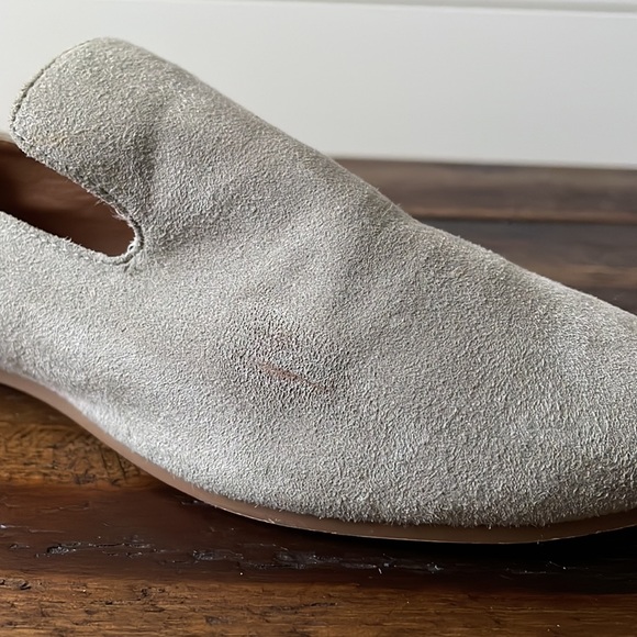 Halogen Gray Suede Loafer Flats - Size 7 - Picture 7 of 12